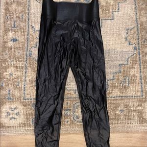 Carbon leggings